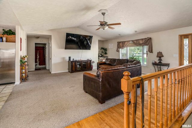 506 Insignia Drive, Herrin, IL 62948