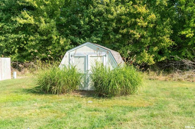 506 Insignia Drive, Herrin, IL 62948