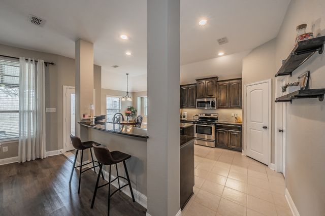 108 Fieldview Drive, Crandall, TX 75114