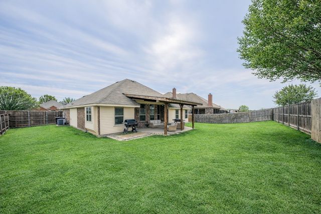 108 Fieldview Drive, Crandall, TX 75114