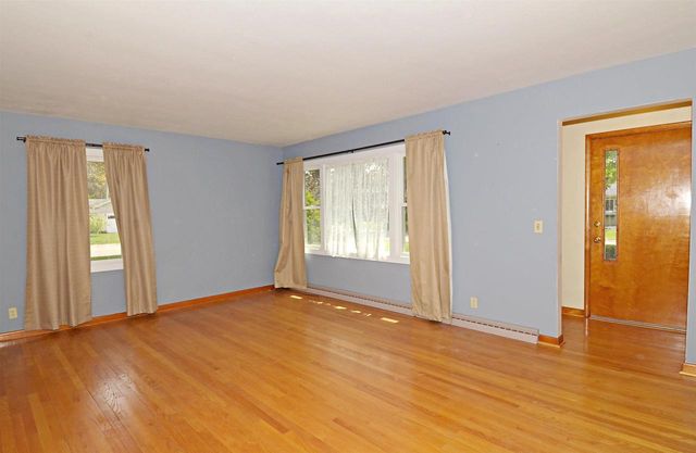 201 Locust Court, Portage, WI 53901