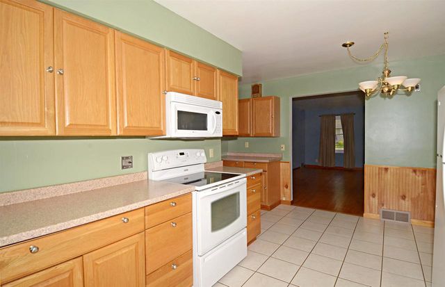 201 Locust Court, Portage, WI 53901
