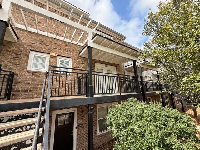 1725 Harvey Mitchell Pkwy 1430, College Station, TX 77840