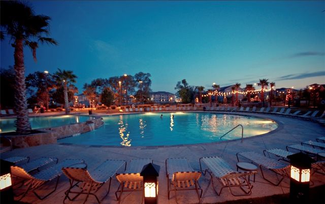 1725 Harvey Mitchell Pkwy 1430, College Station, TX 77840