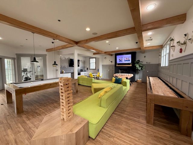 1725 Harvey Mitchell Pkwy 1430, College Station, TX 77840