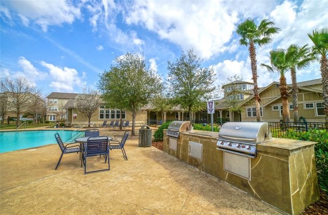 1725 Harvey Mitchell Pkwy 1430, College Station, TX 77840