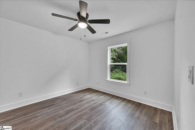 203 Ridgecrest Way, Williamston, SC 29697