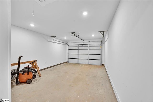 203 Ridgecrest Way, Williamston, SC 29697