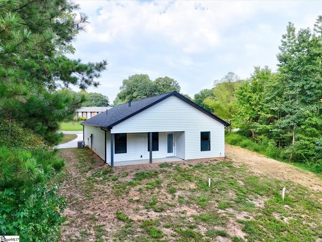 203 Ridgecrest Way, Williamston, SC 29697
