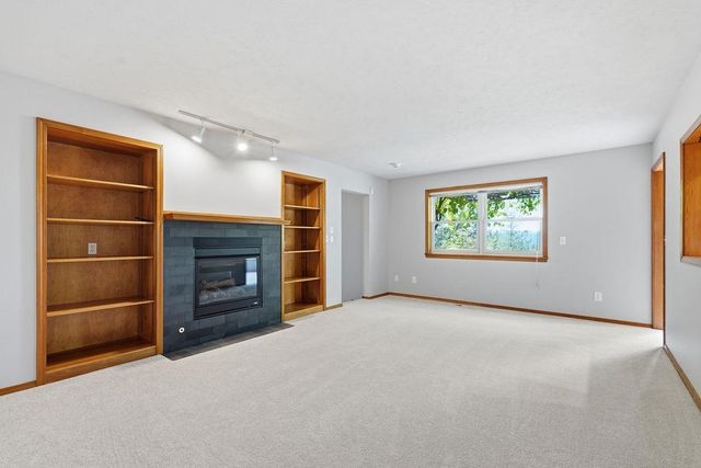20607 N Market Rd, Colbert, WA 99005