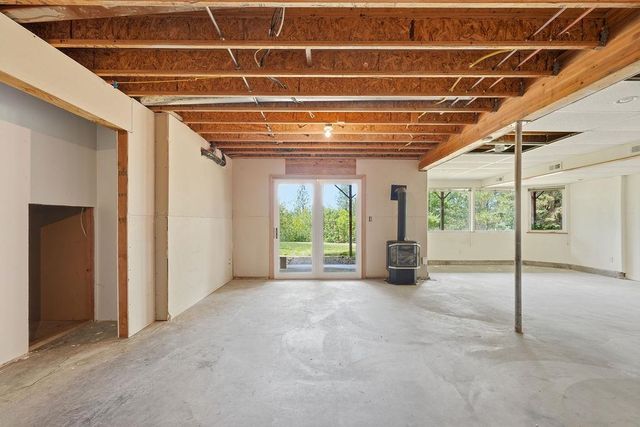 20607 N Market Rd, Colbert, WA 99005