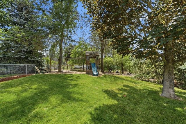20607 N Market Rd, Colbert, WA 99005