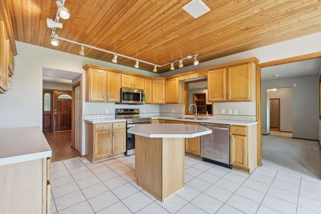 20607 N Market Rd, Colbert, WA 99005