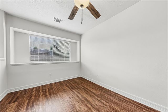 9151 Autumn Harvest Drive, Houston, TX 77064