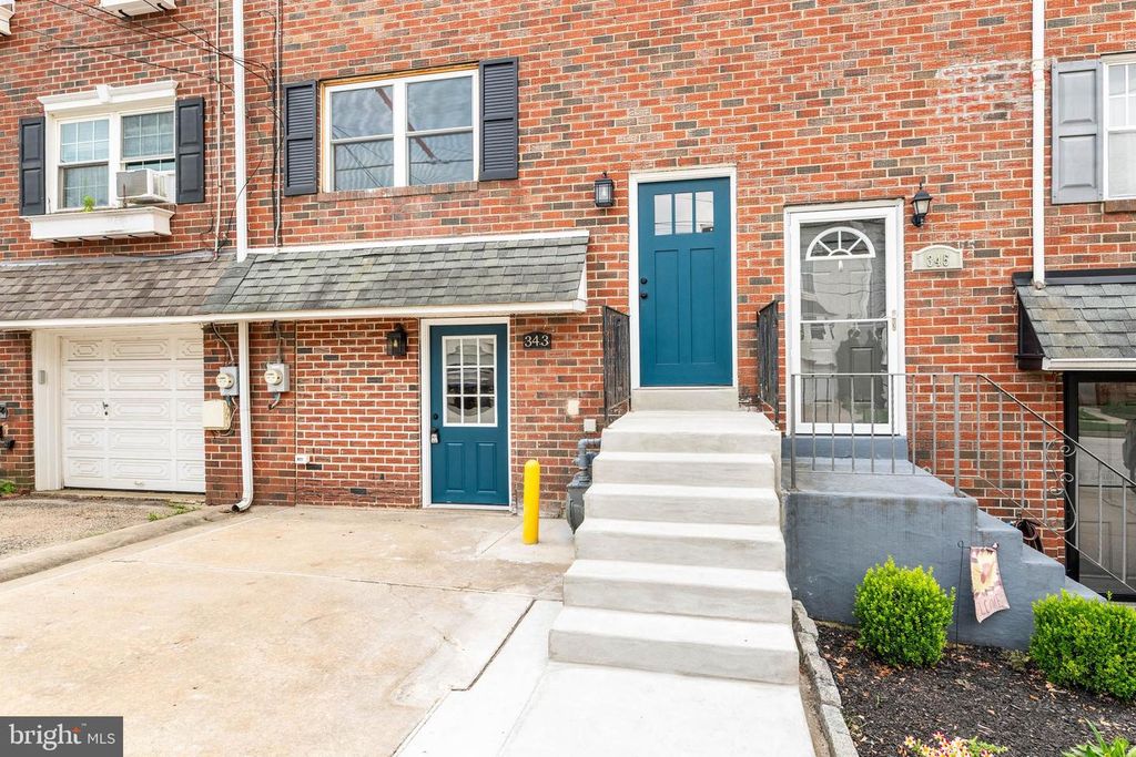 343 W 5TH AVE, CONSHOHOCKEN, PA 19428 — photo 2