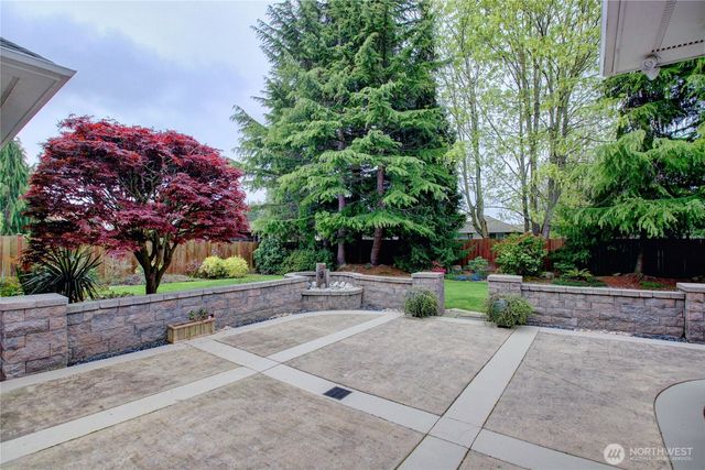 12220 Maple Crest Drive, Burlington, WA 98233