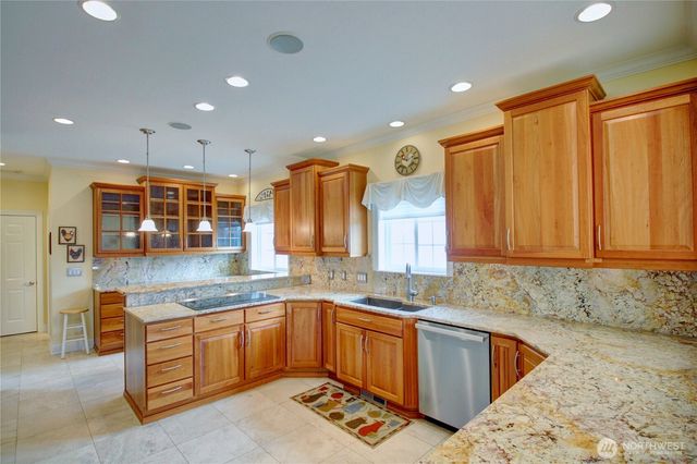 12220 Maple Crest Drive, Burlington, WA 98233