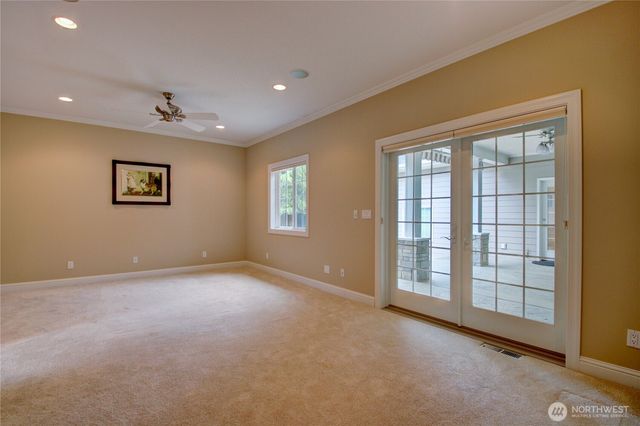 12220 Maple Crest Drive, Burlington, WA 98233