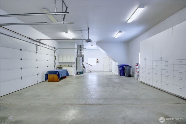 12220 Maple Crest Drive, Burlington, WA 98233