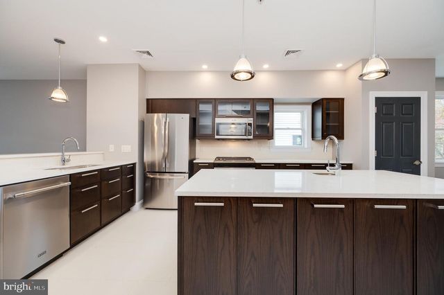 1020-B PENN ST, Reading, PA 19602