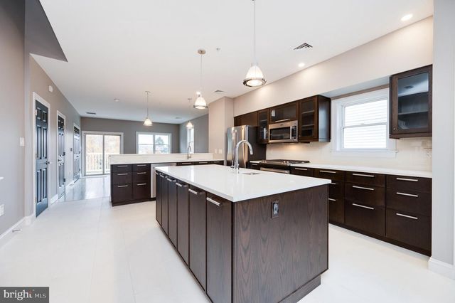 1020-B PENN ST, Reading, PA 19602