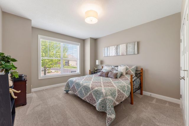 18573 Joplin Avenue, Lakeville, MN 55044