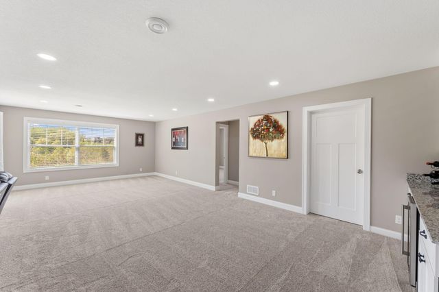 18573 Joplin Avenue, Lakeville, MN 55044