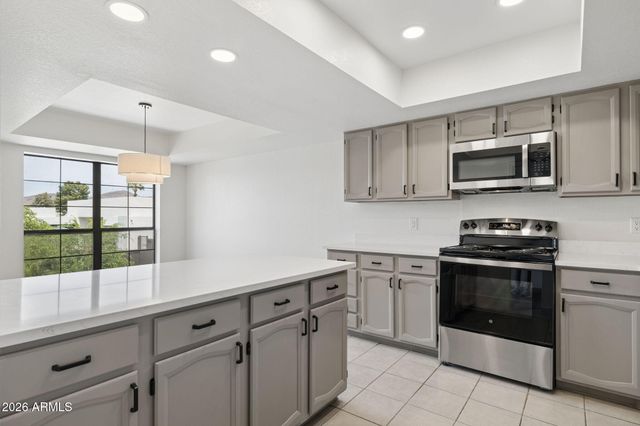 8344 N 21ST Drive I207, Phoenix, AZ 85021