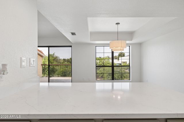 8344 N 21ST Drive I207, Phoenix, AZ 85021