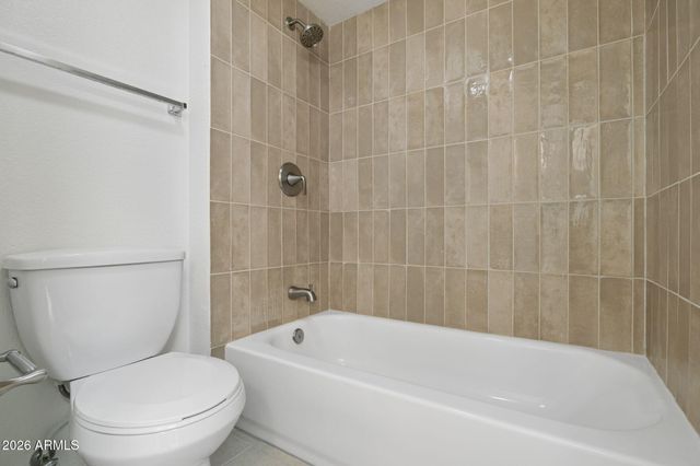 8344 N 21ST Drive I207, Phoenix, AZ 85021