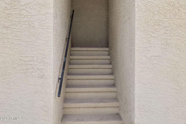 8344 N 21ST Drive I207, Phoenix, AZ 85021