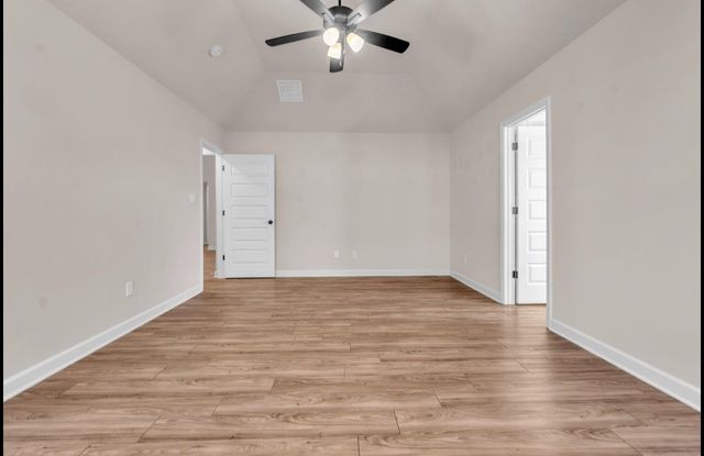 2327 KENT DR, Southaven, MS 38672