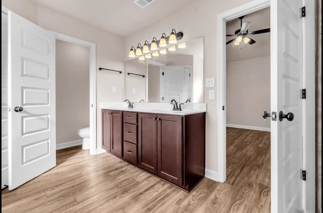 2327 KENT DR, Southaven, MS 38672