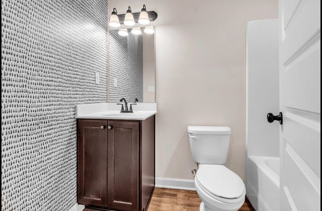 2327 KENT DR, Southaven, MS 38672