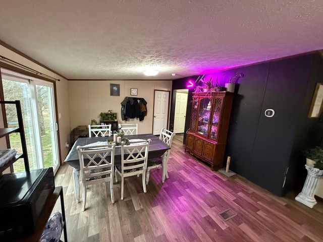 1037 Doc Adams Road, Mt Vernon, KY 40456