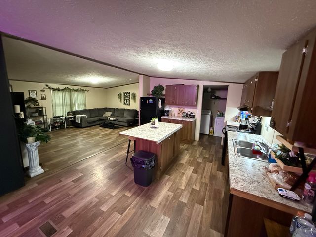 1037 Doc Adams Road, Mt Vernon, KY 40456