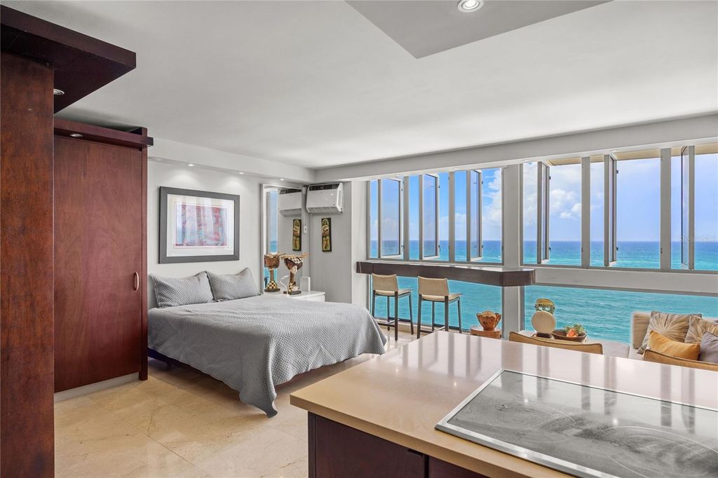 Image 11 of property listing at 1035 ASHFORD AVENUE 1206, San Juan, PR 00907