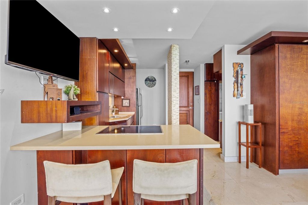 Image 13 of property listing at 1035 ASHFORD AVENUE 1206, San Juan, PR 00907