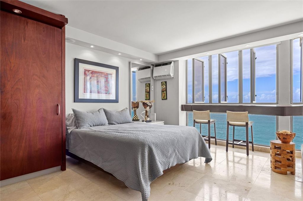 Image 14 of property listing at 1035 ASHFORD AVENUE 1206, San Juan, PR 00907