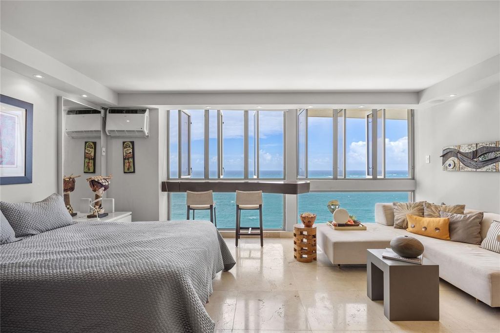 Image 3 of property listing at 1035 ASHFORD AVENUE 1206, San Juan, PR 00907