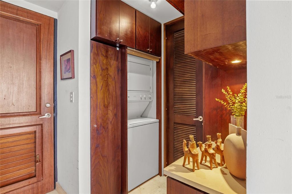 Image 22 of property listing at 1035 ASHFORD AVENUE 1206, San Juan, PR 00907