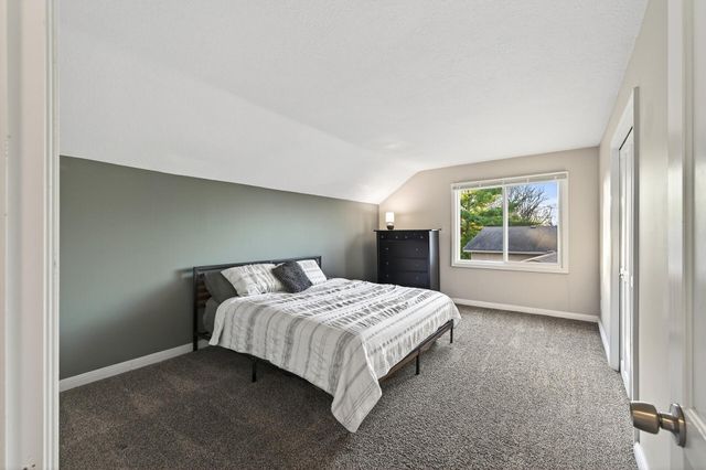 8709 64th Avenue N, Brooklyn Park, MN 55428