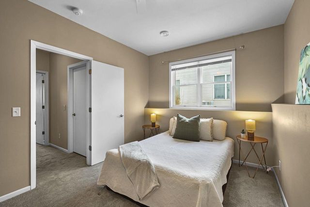 3618 Stonebridge Drive, Madison, WI 53719