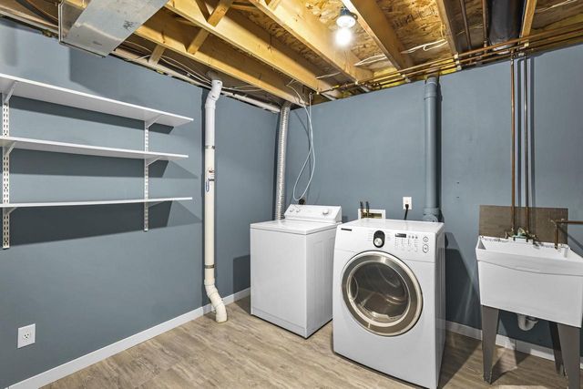 3618 Stonebridge Drive, Madison, WI 53719