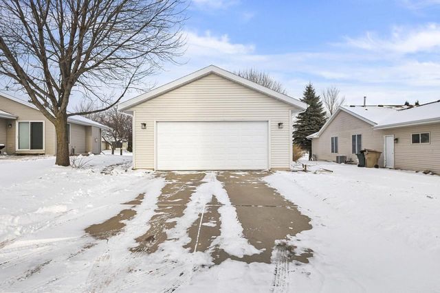 3618 Stonebridge Drive, Madison, WI 53719
