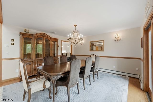 89 Columbus Ave, Totowa Boro, NJ 07512