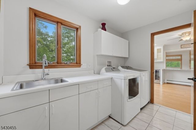 89 Columbus Ave, Totowa Boro, NJ 07512
