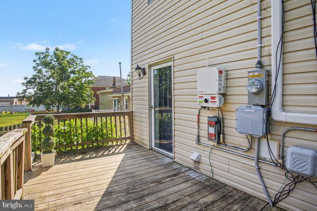503 E MARKET STREET, Hellam, PA 17406