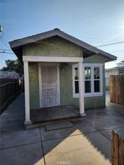 1470 E 42nd, Los Angeles, CA 90011