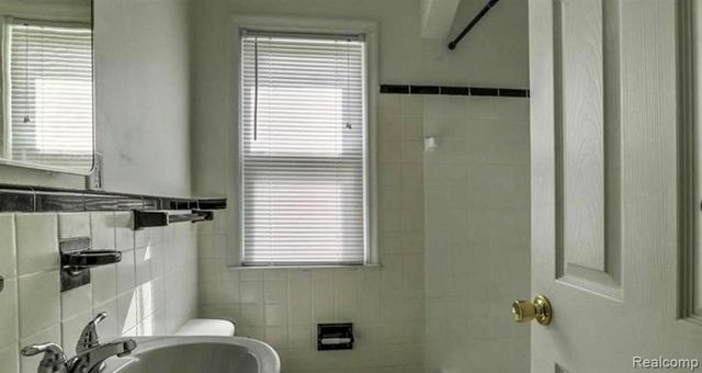 18988 Prest Street, Detroit, MI 48235